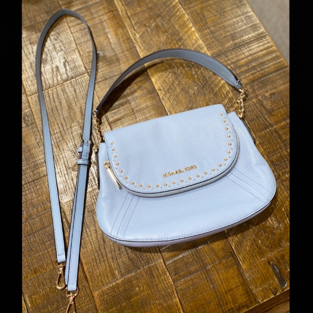 Michael Kors Aria Studded MD Conv Shldr bag